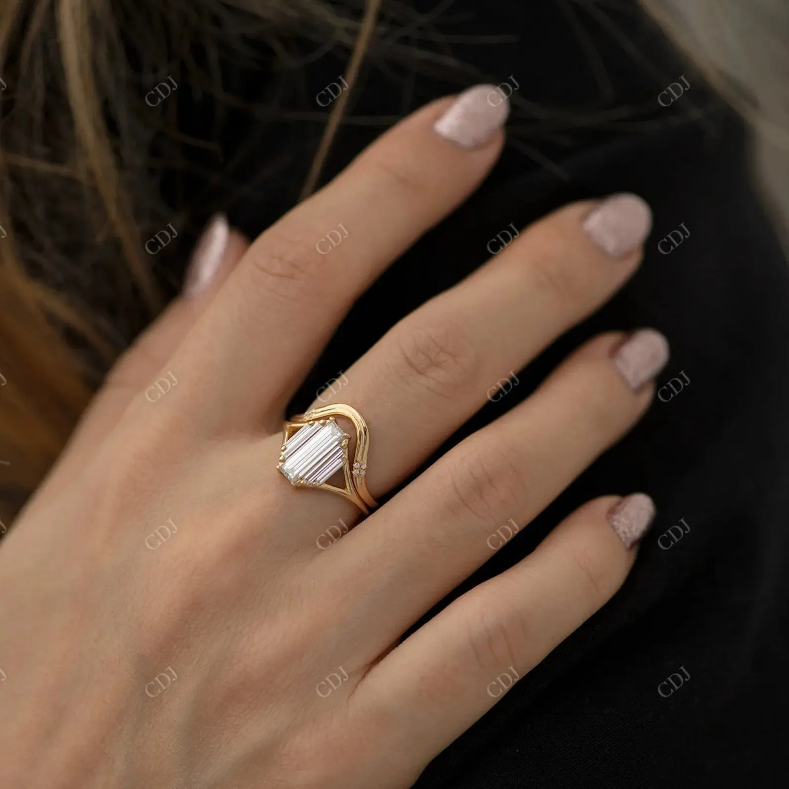 0.02CTW Diamond Curved Stacking Wedding Band
