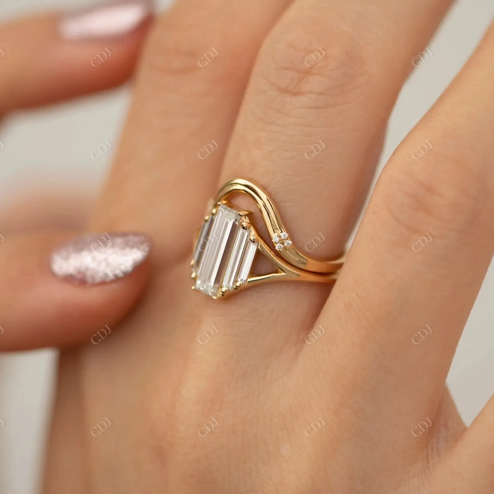 0.02CTW Diamond Curved Stacking Wedding Band