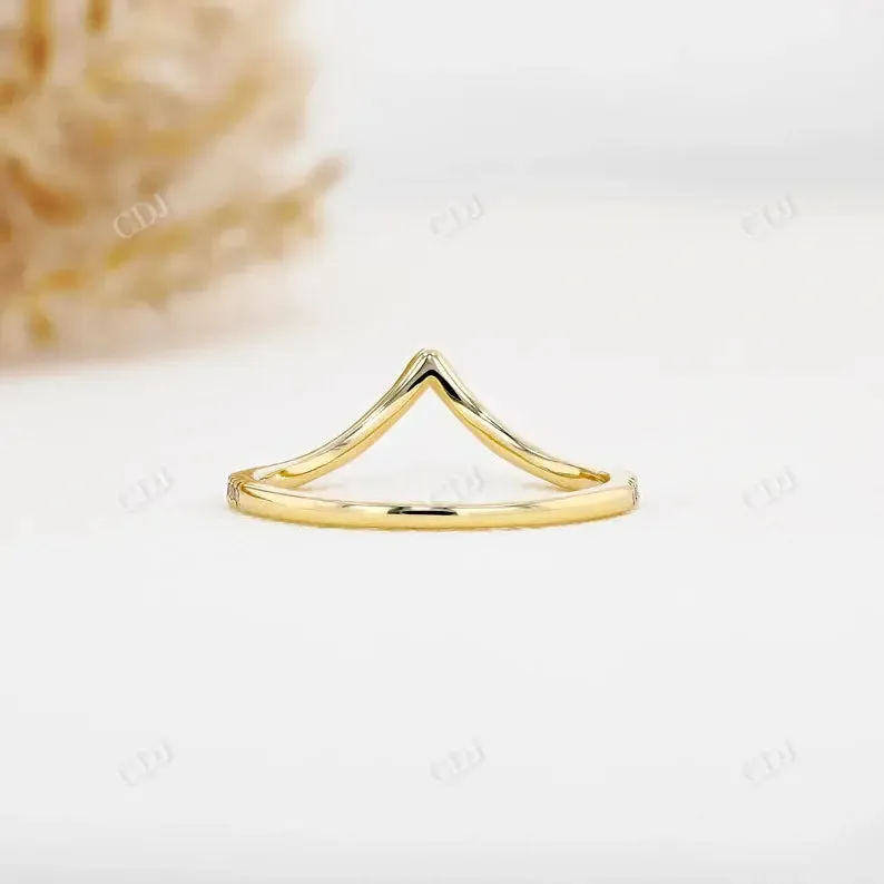 0.10CTW Curved Lab Grown Diamond Wedding Band