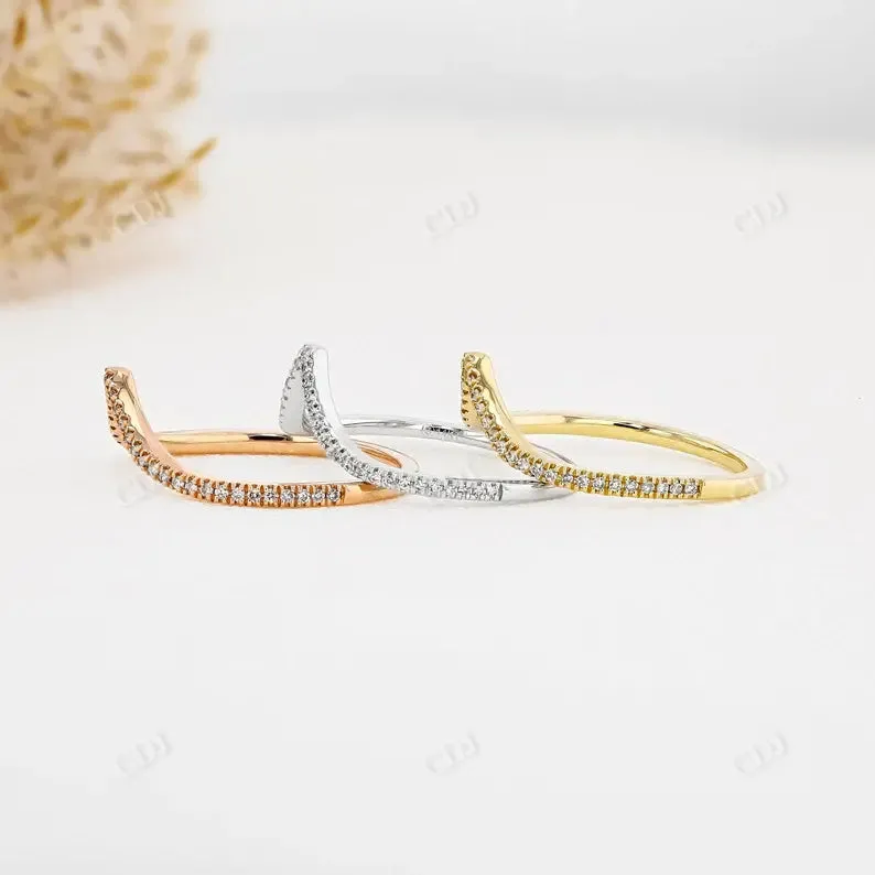 0.10CTW Curved Lab Grown Diamond Wedding Band