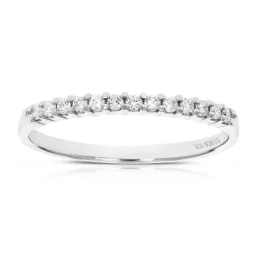 1/6 cttw Lab Grown Diamond Prong Wedding Band in Sterling Silver
