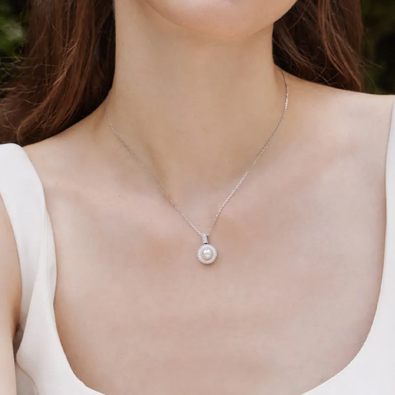 Akoya Pearl Necklace 18K White Gold Diamond Pendulum Pendant