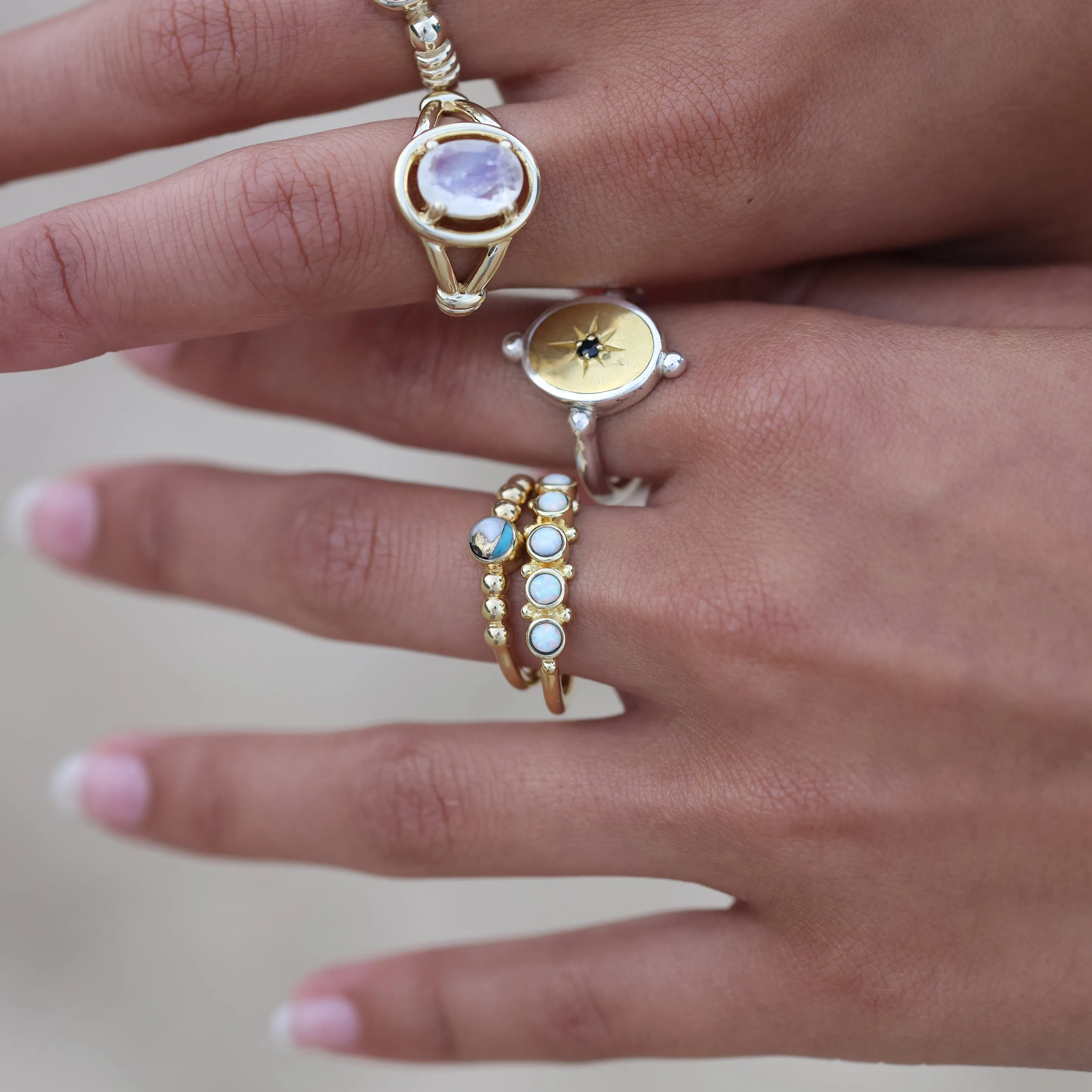 Bella Oyster Turquoise Gold Stacker