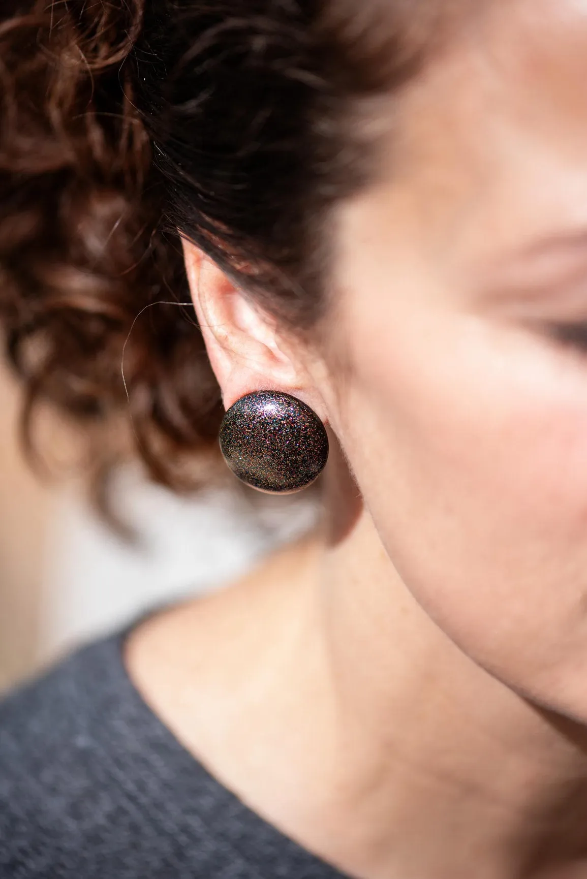 Black Art Deco Carved Retro Button Stud Earrings