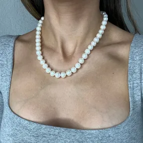 Classic Pearl Short Necklace