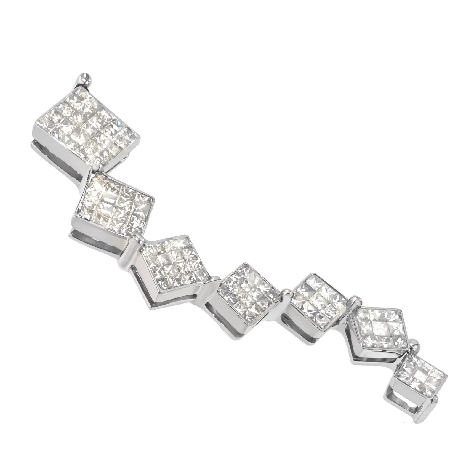 Exquisite 10K White Gold Snake Pendant Necklace Featuring 1 ct Princess Cut Diamonds