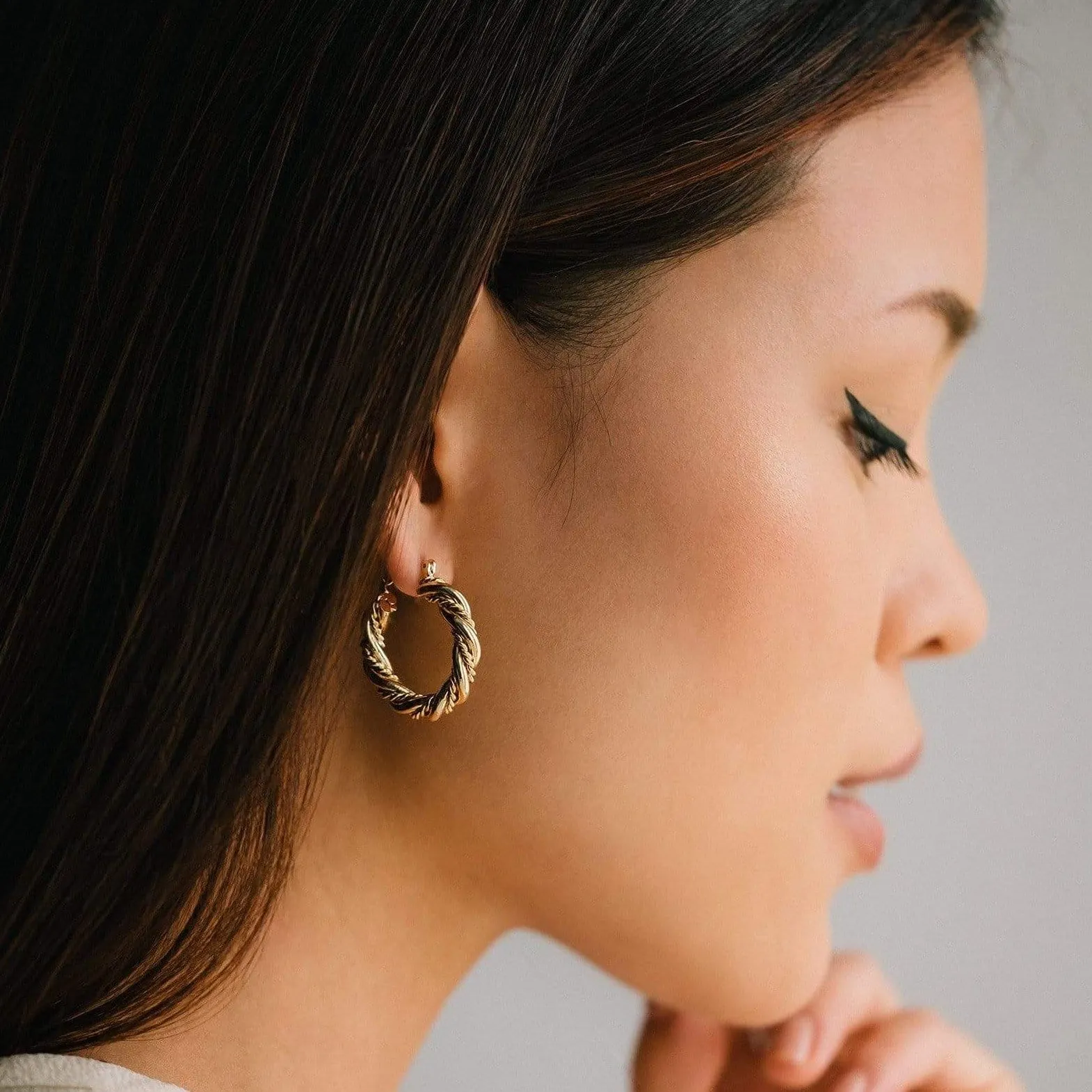 Jessie Hoop Earrings