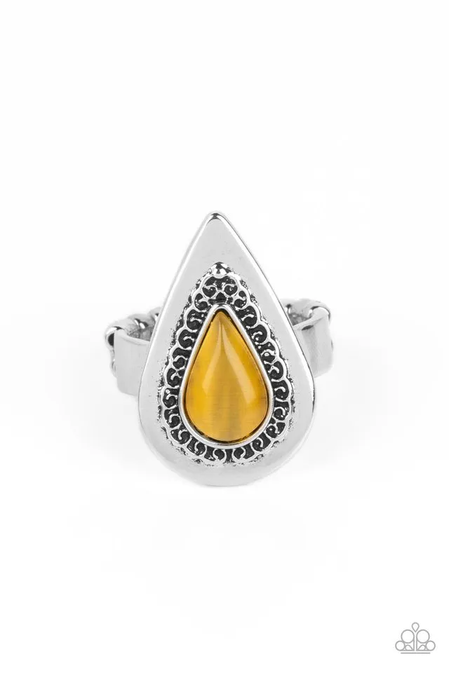 Paparazzi Ring ~ Earthy Glow - Yellow