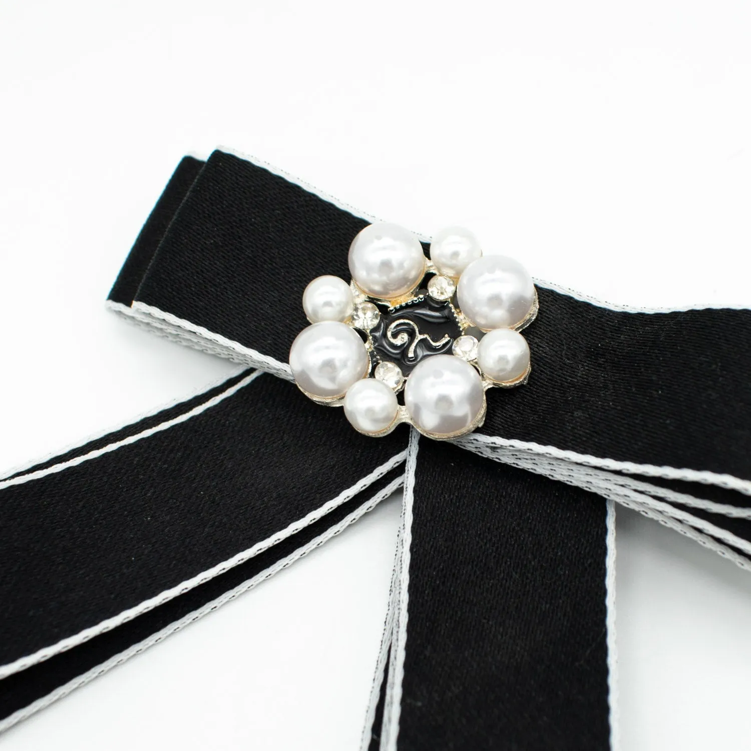 Pearl Dainty Bow Tie Brooch White & Black
