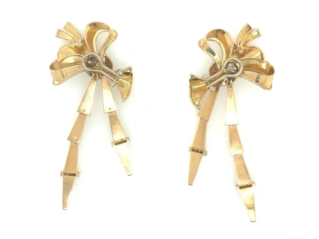 Retro yellow gold and diamond earrings, 1940