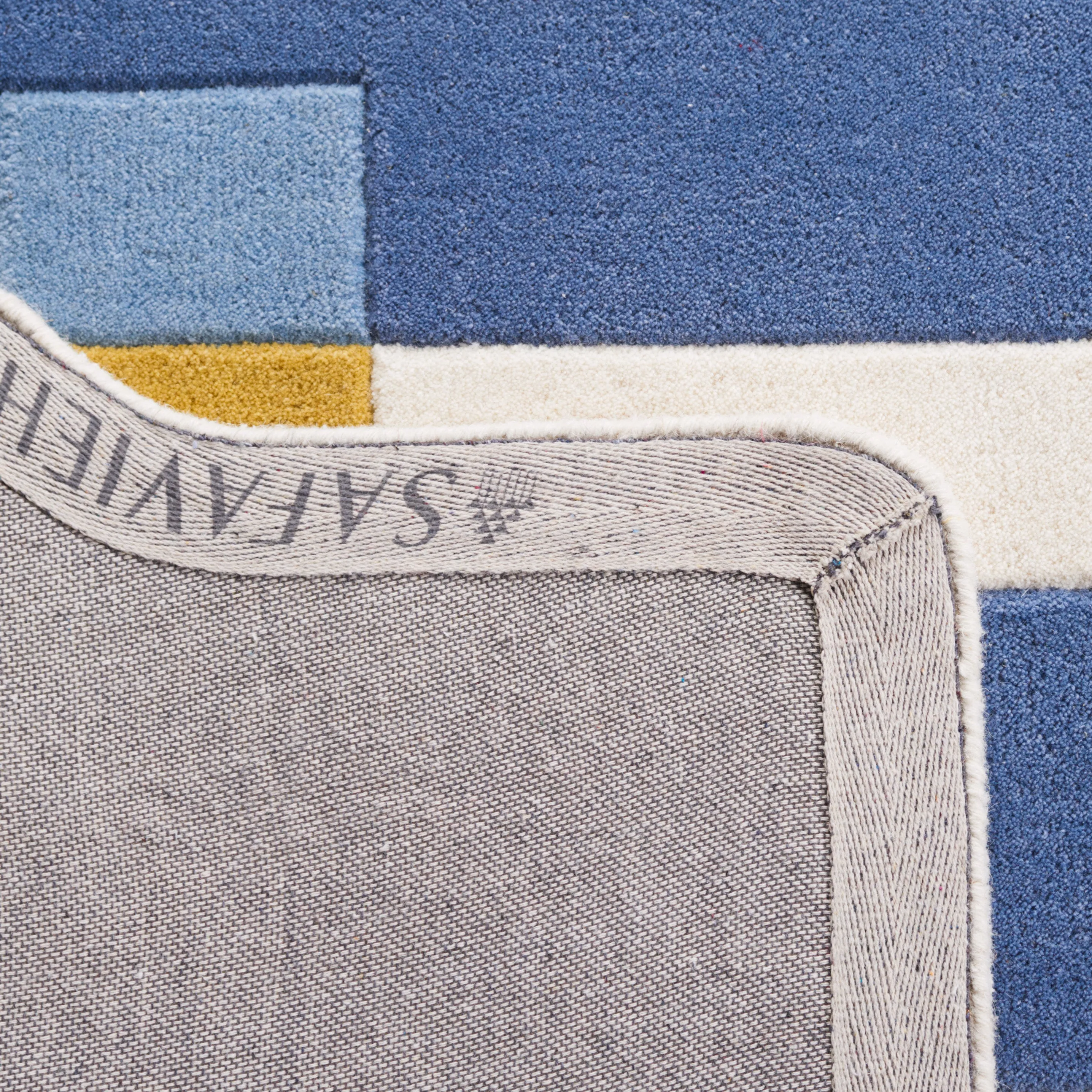 Safavieh Fifth Avenue 148 Rug, FTV148