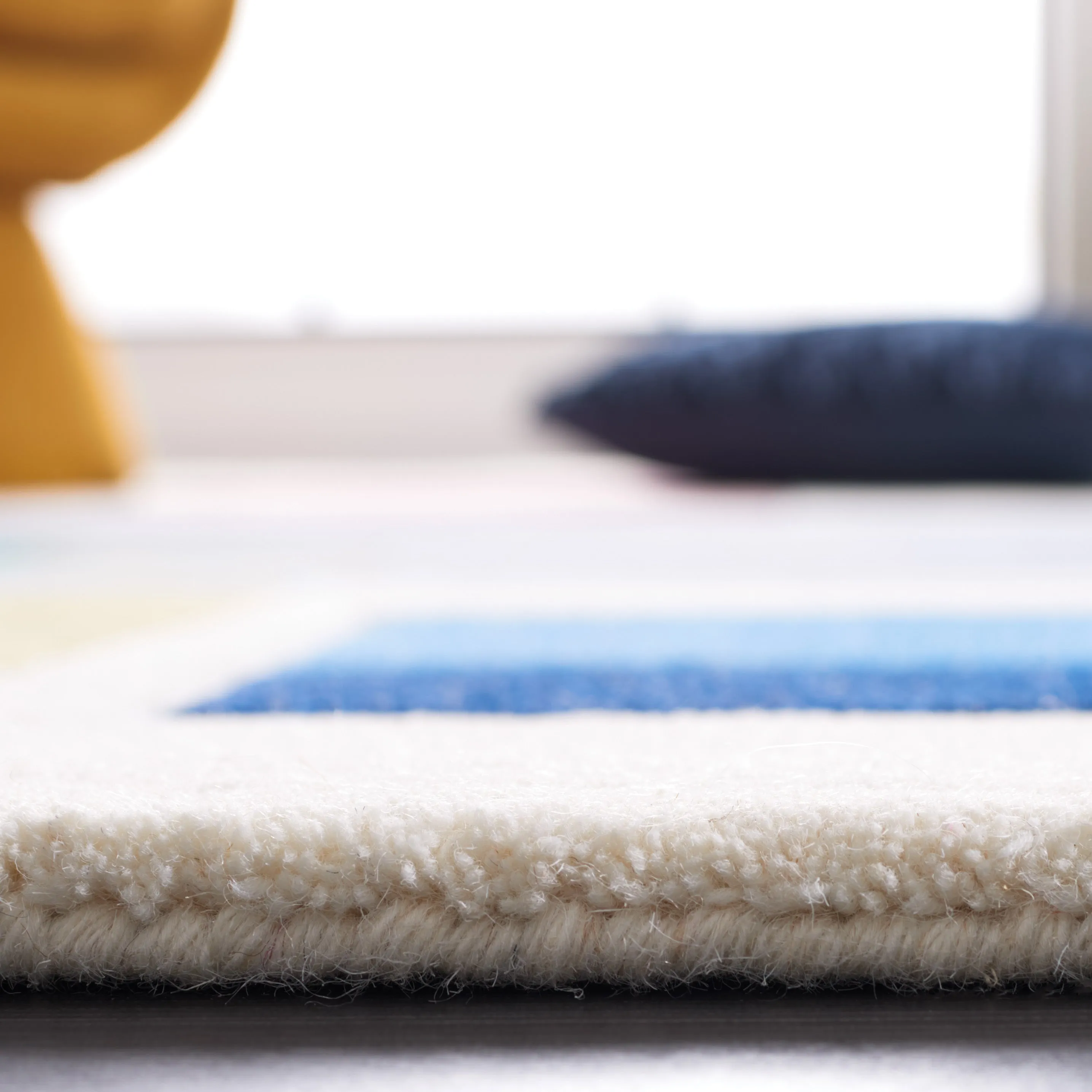 Safavieh Fifth Avenue 148 Rug, FTV148