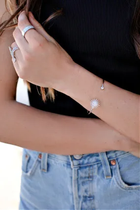 Starburst Stretch Cuff Bracelet in Silver