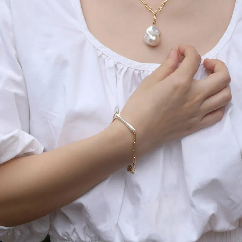 Thick Chain Long Baroque Pearl Bracelet