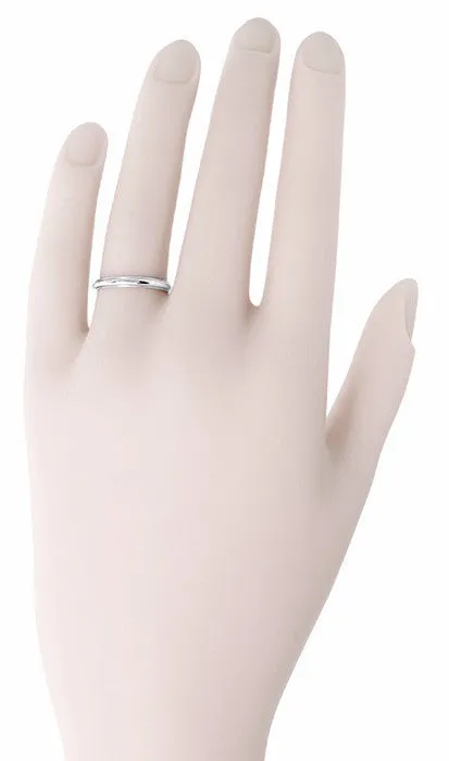 Vintage 2.5 mm ArtCarved Millgrain Wedding Band Ring in 14 Karat White Gold